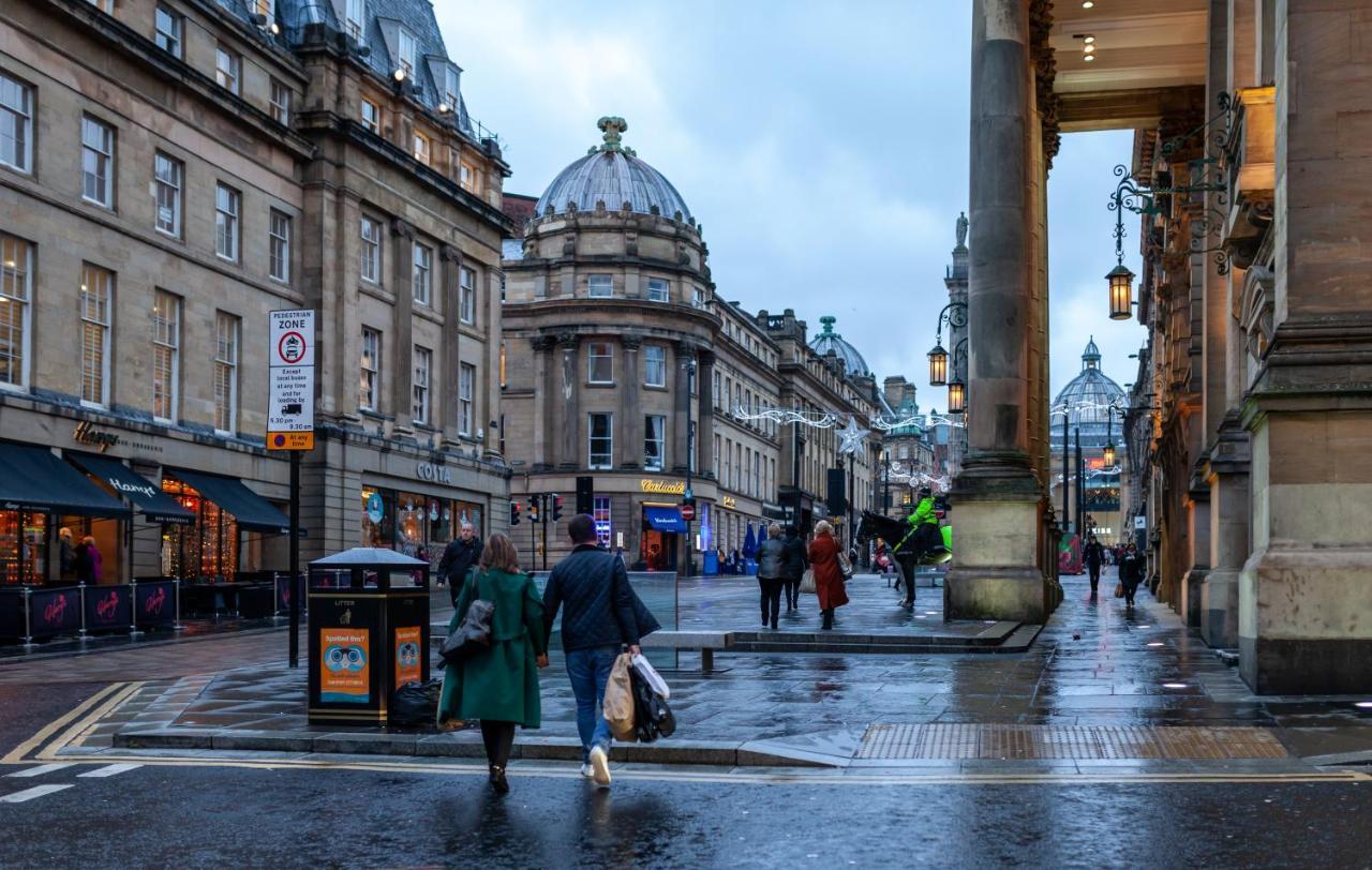 Newcastle City Centre Spacious Town House Free Parking And Wifi Newcastle upon Tyne Exterior photo